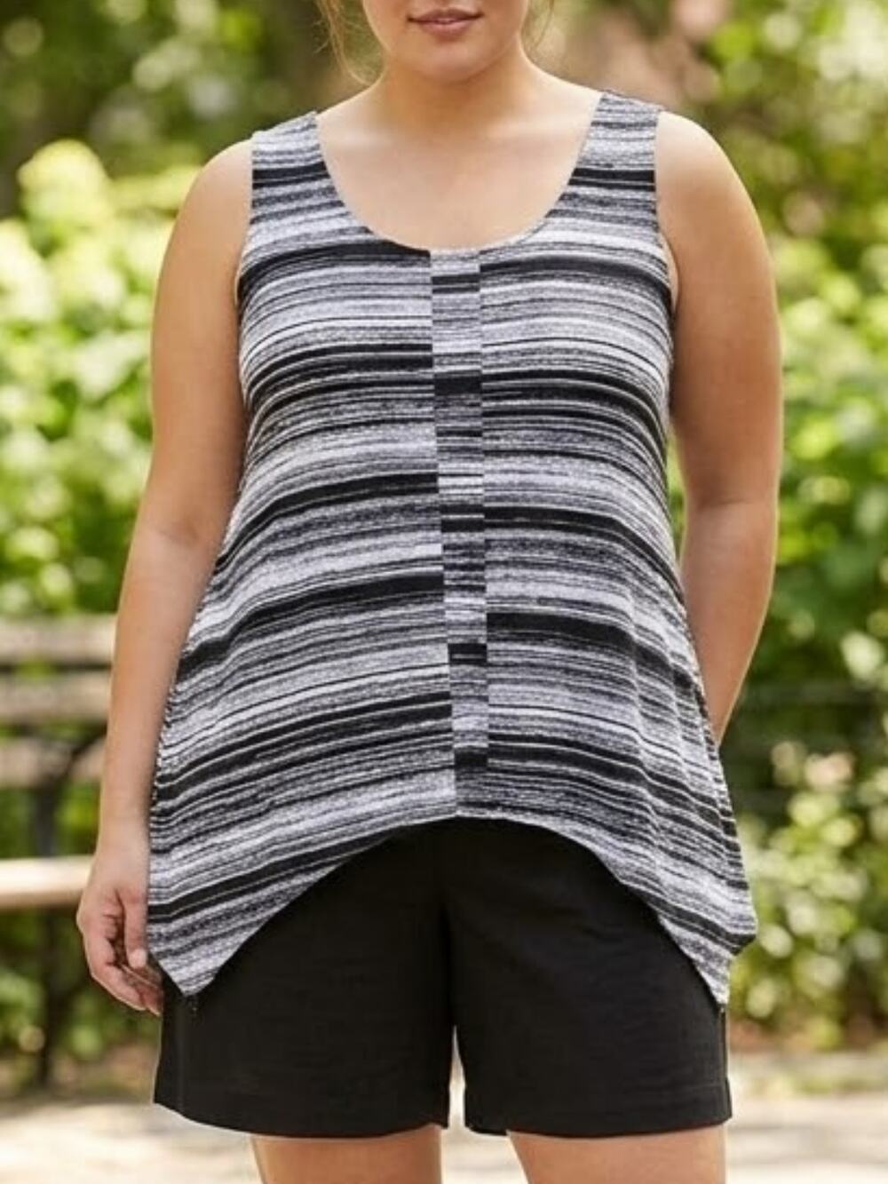 LANE BRYANT Striped Handkerchief Hem Tank 22/24 Flowy Plus Size